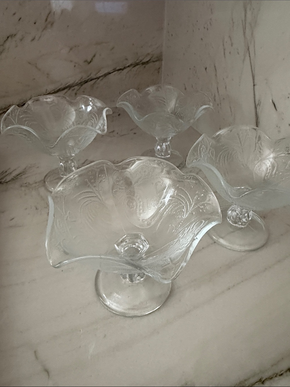 Set of 4 Clear Glass Pedestal Dessert Cups